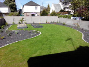 Pierr&232.jpg039;eau Le Jardinier IMG 20150512 165939 232